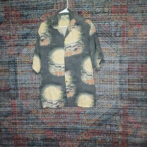 Tommy Bahama mens colorful floral palms coconut 100% Silk Hawaiian shirt M EUC